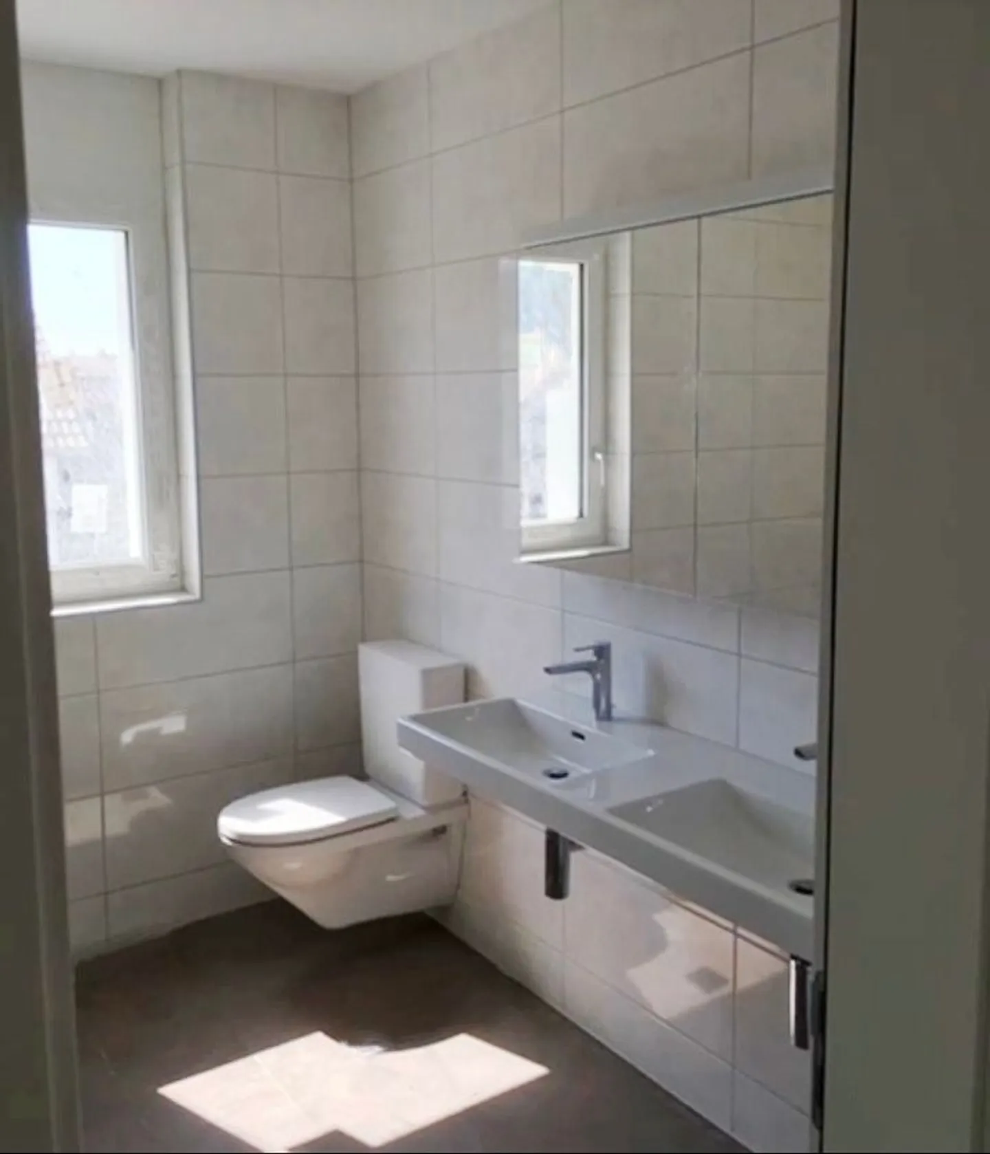 Modern 5.5-room semi-detached house in a quiet location in Schmitten FR - Photo 6 of 8