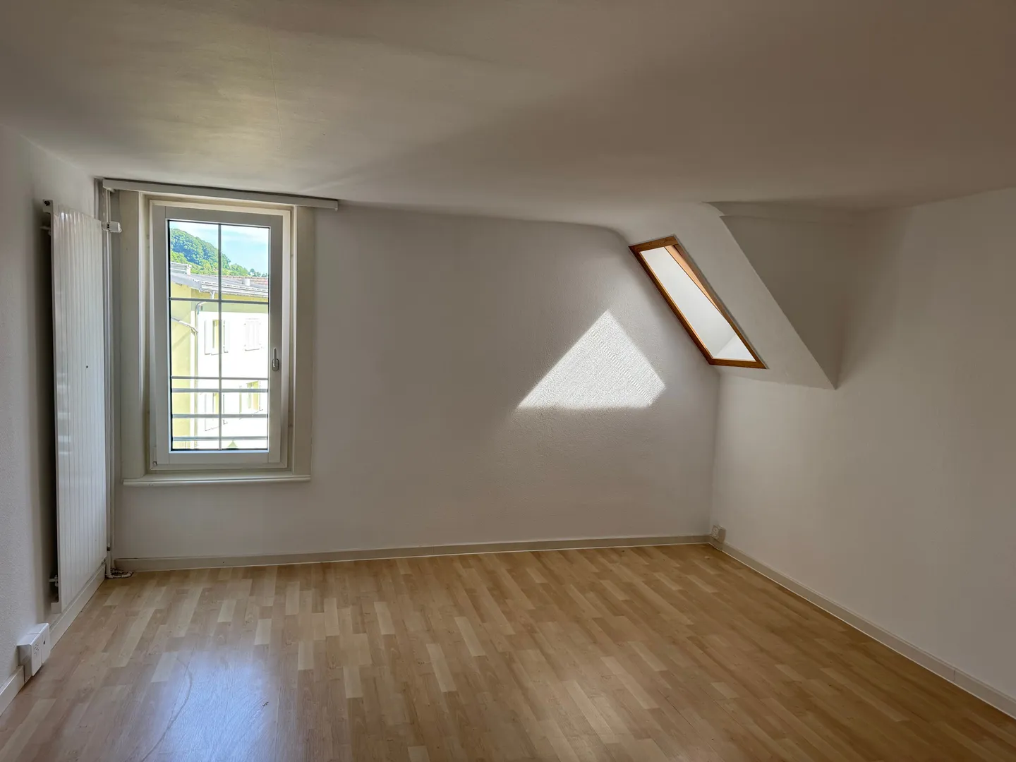 Quiet 4.5-room maisonette apartment in a family-friendly Triengen - Photo 1 of 9