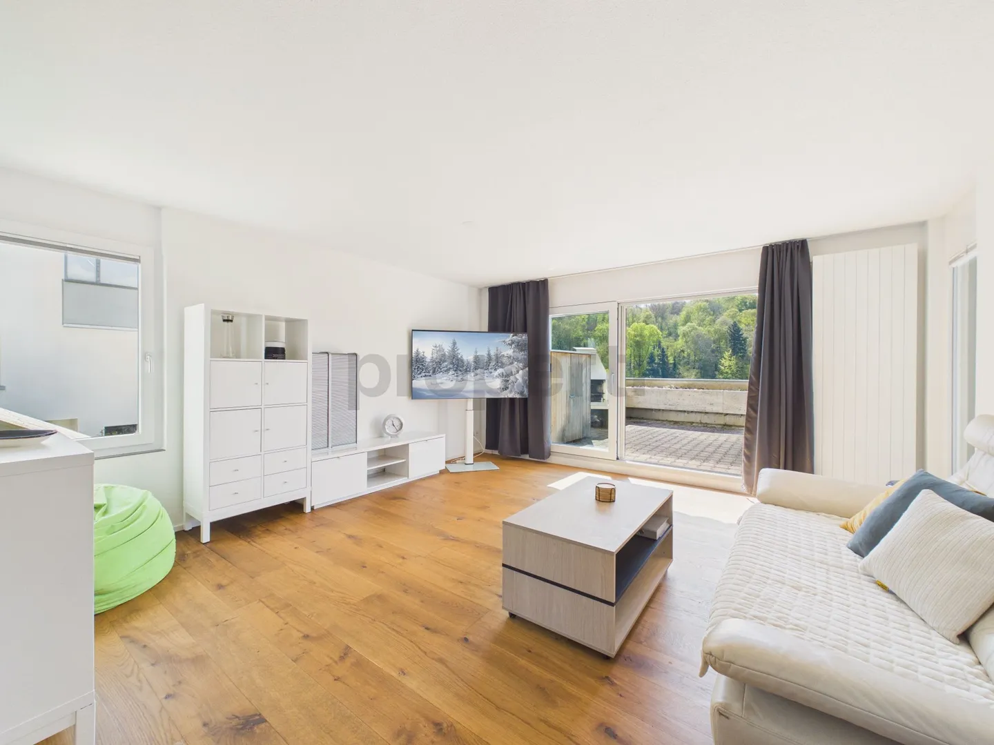 Moderne 4.5-Zimmer-Wohnung, Unterkulm - Foto 1 von 10