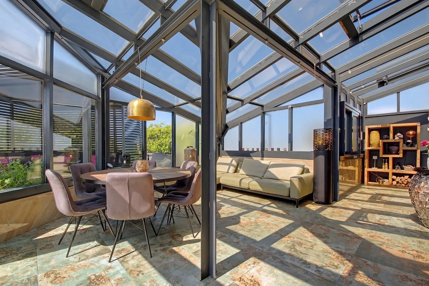 Rénovation complète 2025, 158 m² de surface de terrasse avec des pavillons réglables et maison intelligente - Photo 11 sur 13