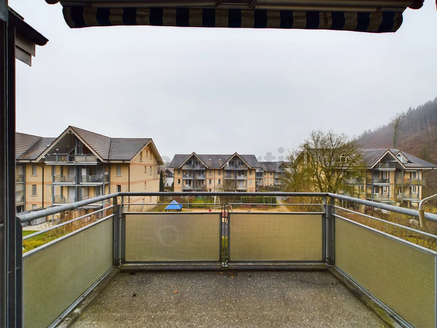 3.5-Room Maisonette Apartment in Liestal - Photo 10 of 12