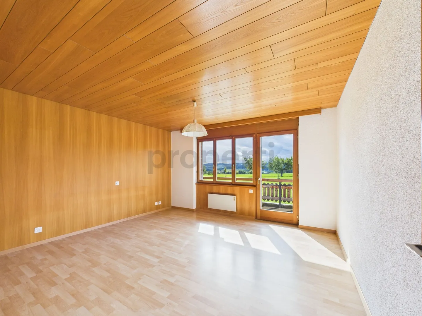 Attraktive 5-Zimmer-Wohnung mit wunderschöner Aussicht in Amlikon-Bissegg, Kanton TG - Foto 5 von 11