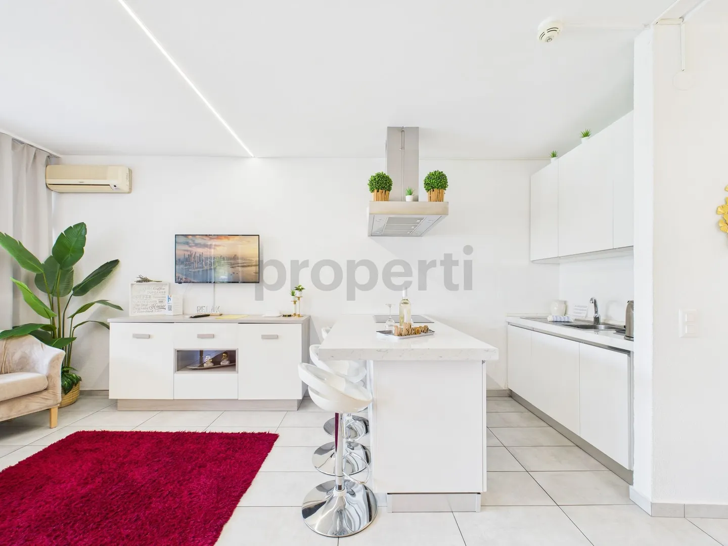 Appartement 2,5 pièces avec vue sur le lac et piscine commune - idéal comme résidence principale, résidence secondaire ou investissement pour des locations de courte durée ! - Photo 2 sur 10