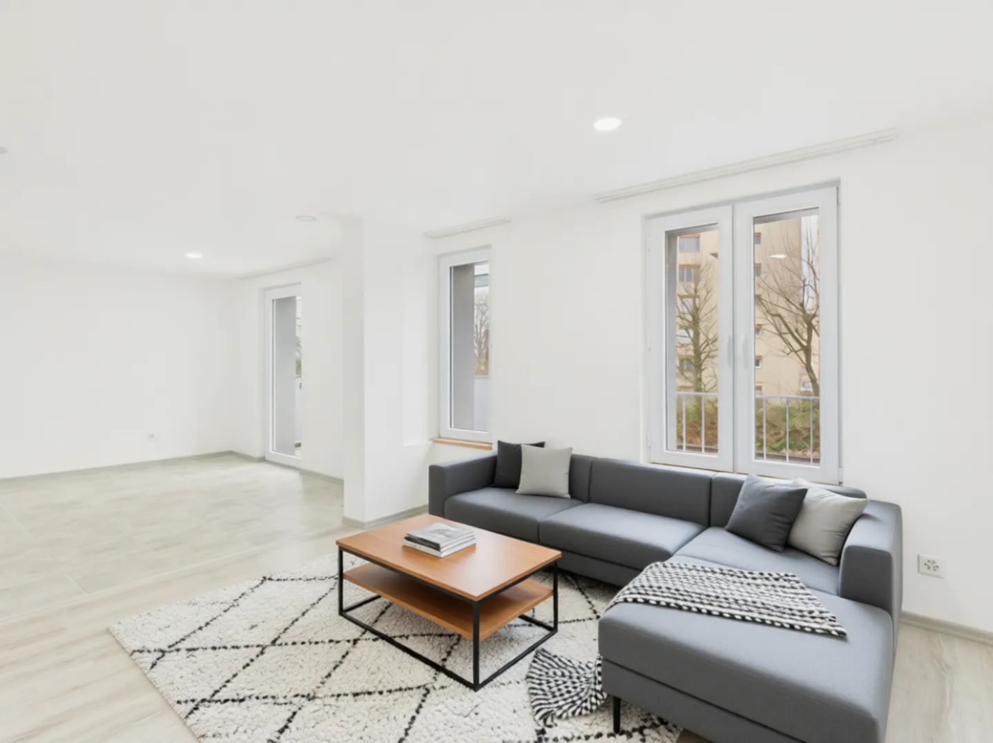 Appartamento 3.5 stanze ristrutturato con balcone ad Amriswil - Foto 2 di 11