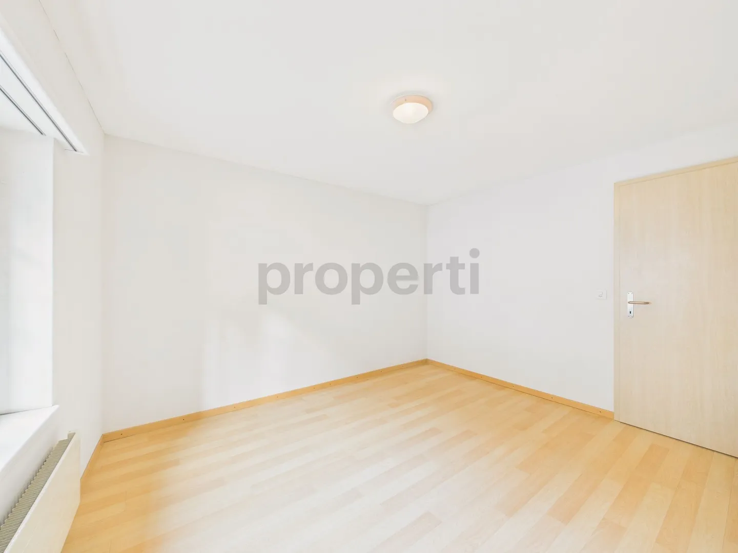 Grosszügige 6.5-Zimmer-Wohnung - Foto 6 von 13