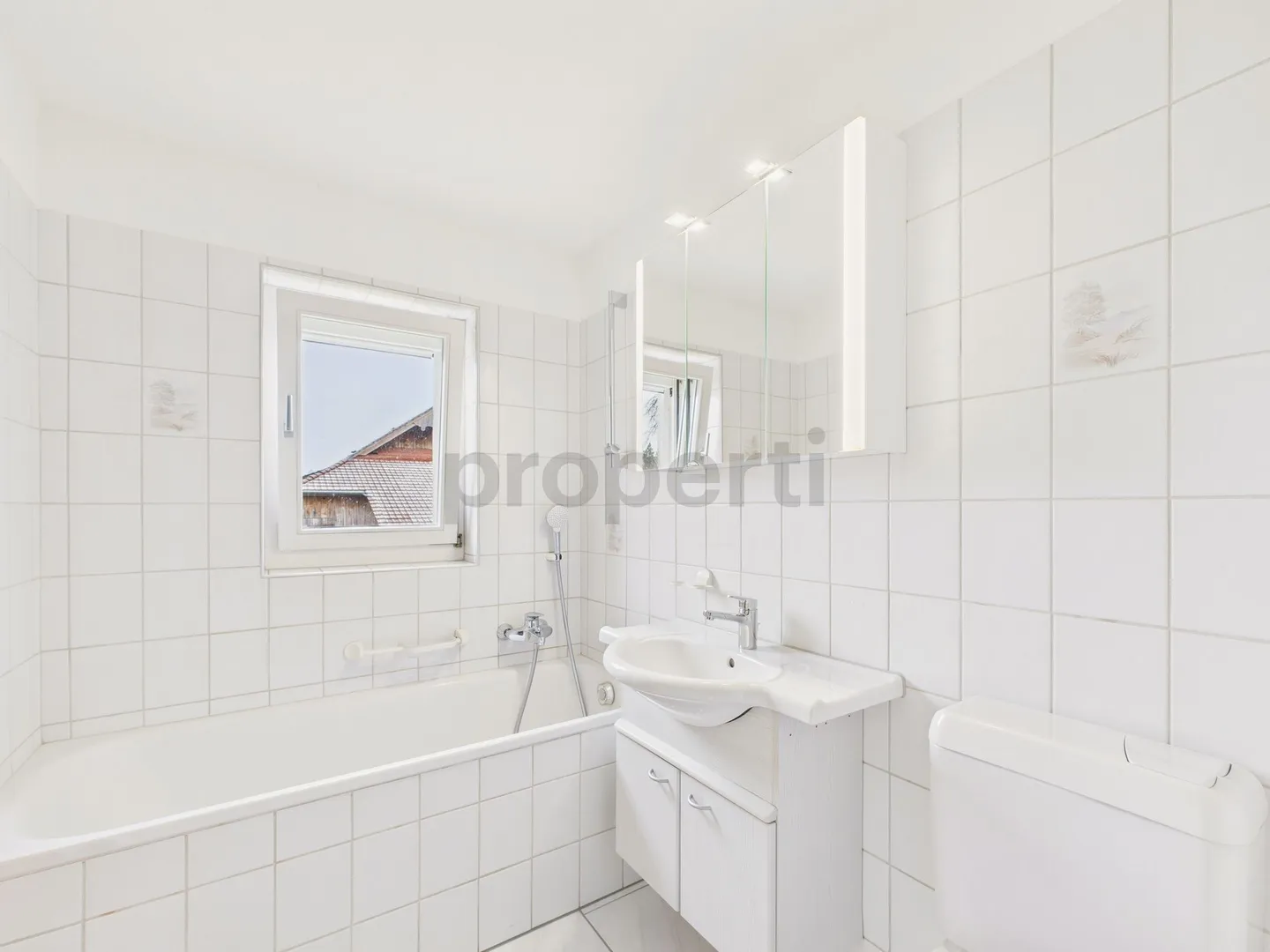 Grosszügige 4.5-Zimmer-Wohnung mit Bergblick in Maschwanden - Photo 10 of 13