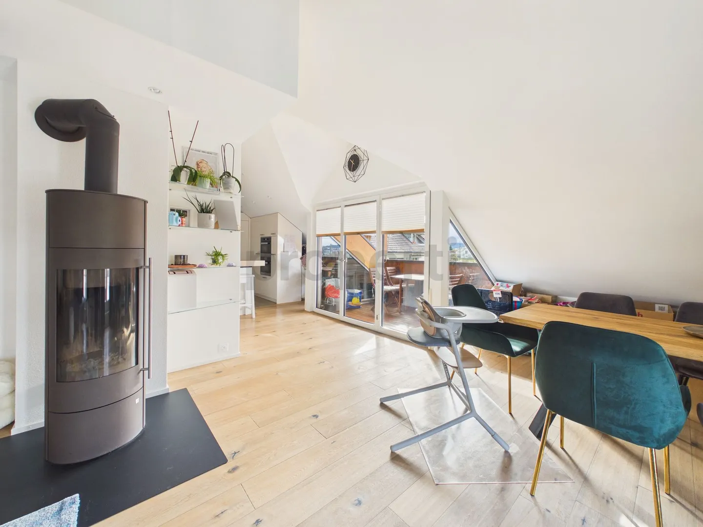 Maisonette moderne de 3,5 pièces avec belle vue - Photo 4 sur 12