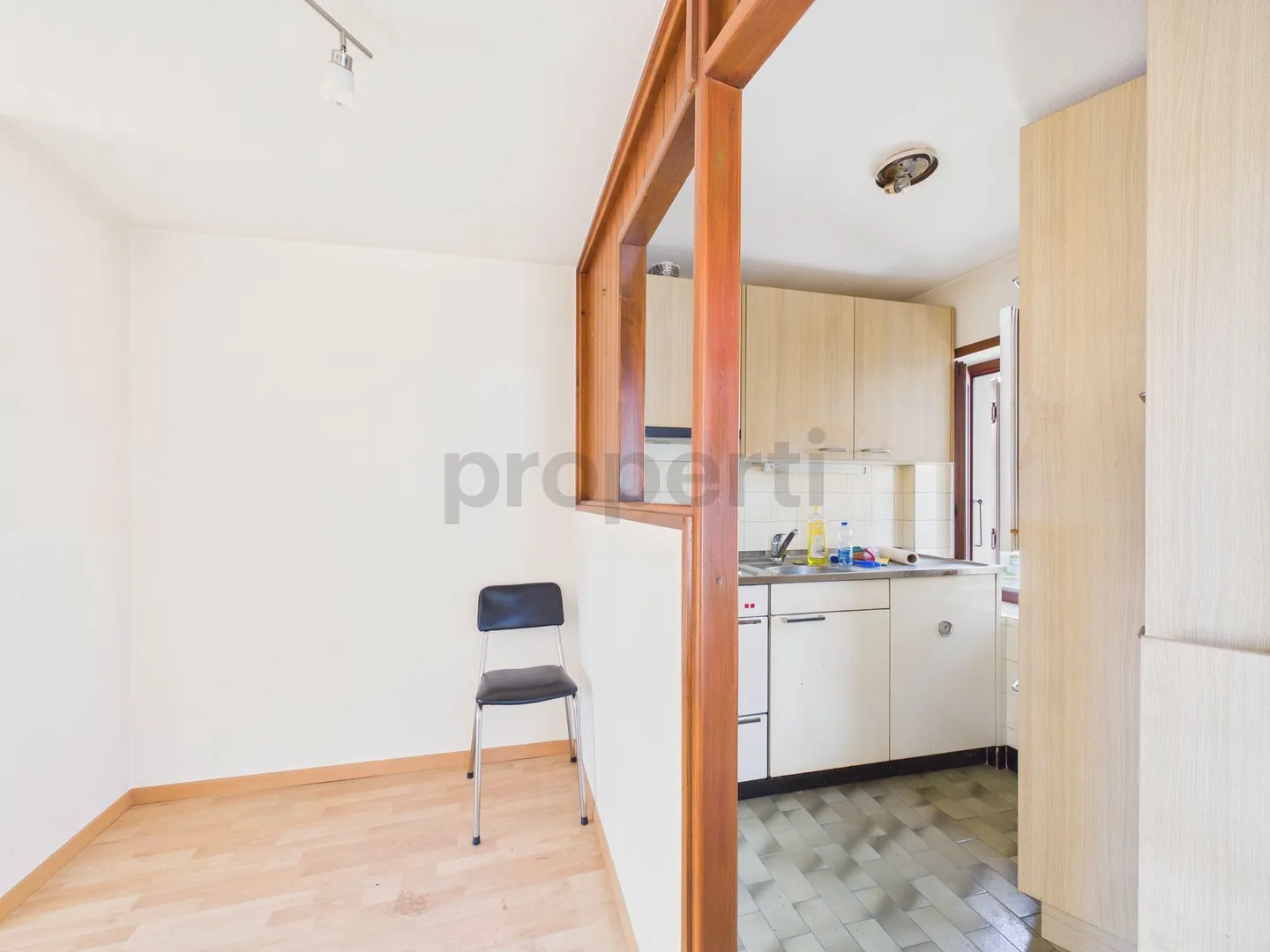 Geräumiges 7,5-Zimmer-Reihenhaus mit großem Keller, Alto Malcantone-Mugena - Foto 7 von 13