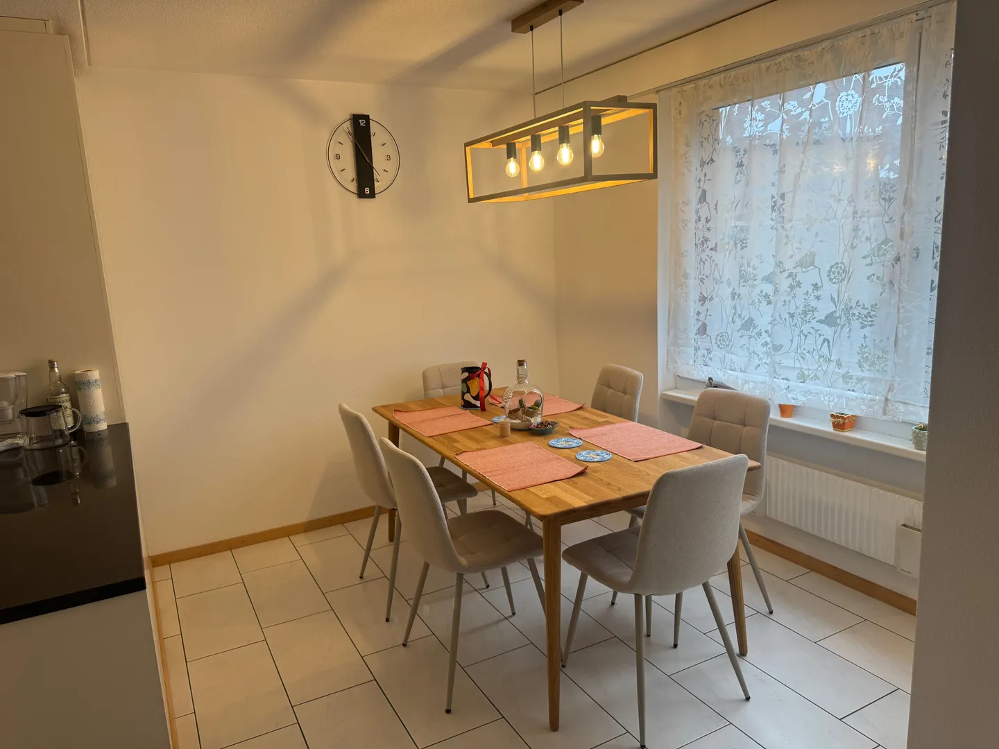 Modern 3.5-Zimmer-Möblierte Wohnung mit Balkon, Uster - Photo 4 sur 10