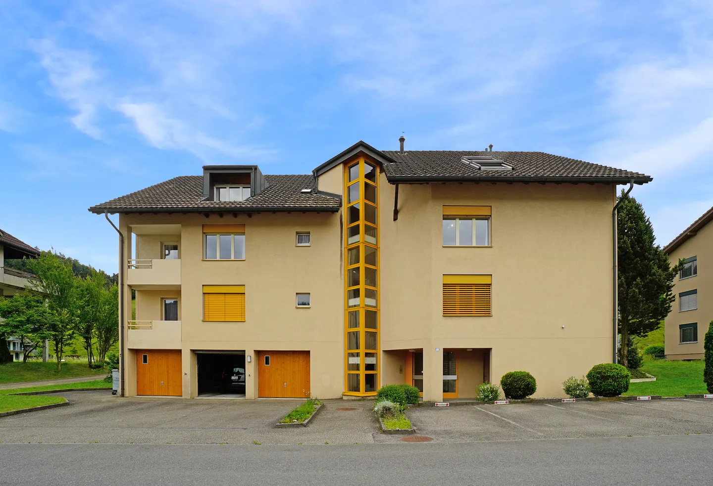 Newly renovated 4.5 room apartment in Gettnau - Photo 2 of 11