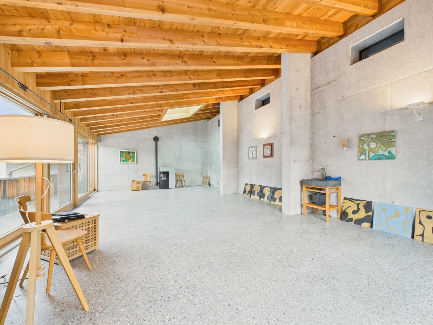 Charmantes 4.5-Zimmer Einfamilienhaus mit Balkon in Tumegl/Tomils - Foto 8 von 13