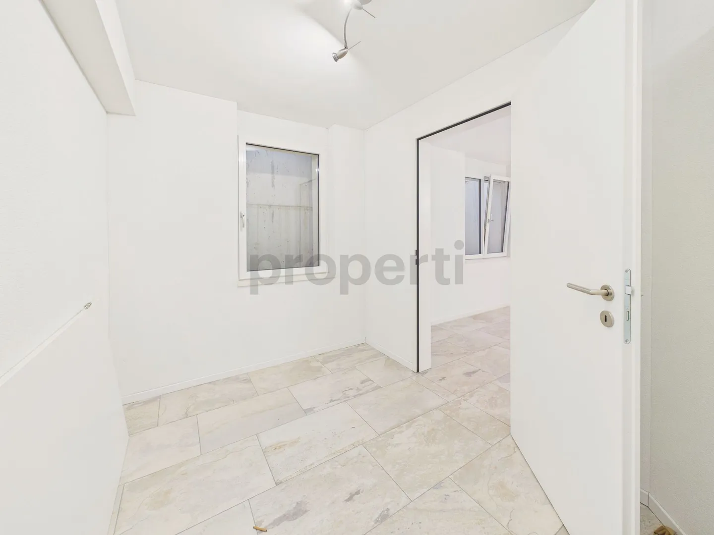 Modernes Duplexhaus in Würenlos - Foto 12 von 13