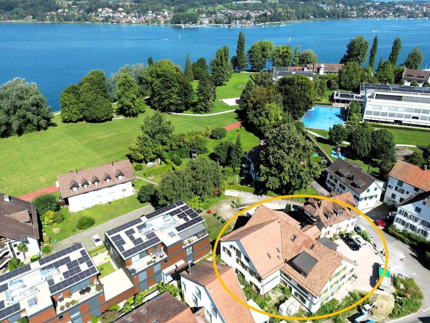 Appartamento con terrazza da sogno e stile moderno a Steckborn, Canton TG - Foto 1 di 13