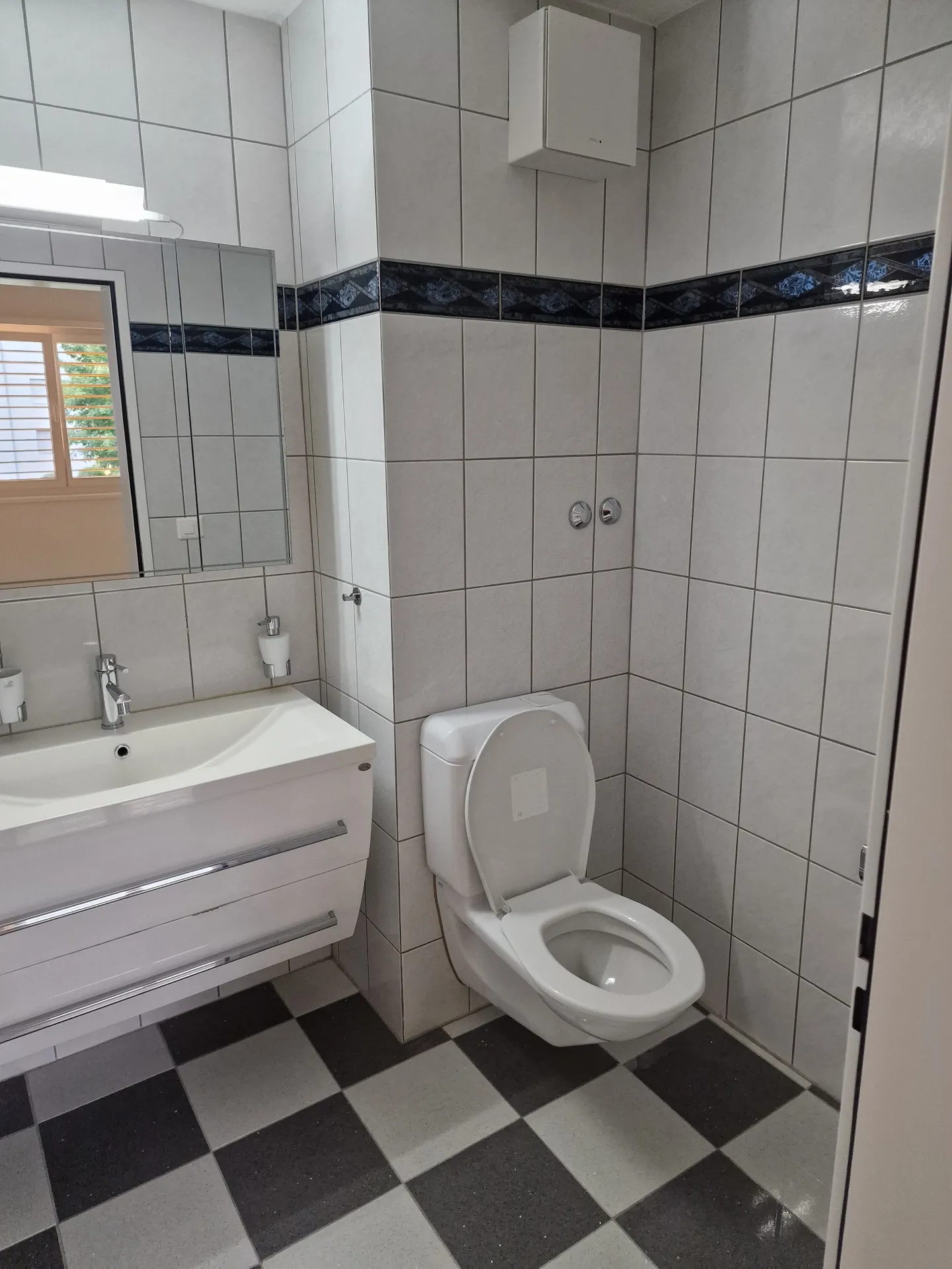 Appartamento affascinante di 4,5 stanze a Wallisellen - Foto 7 di 8