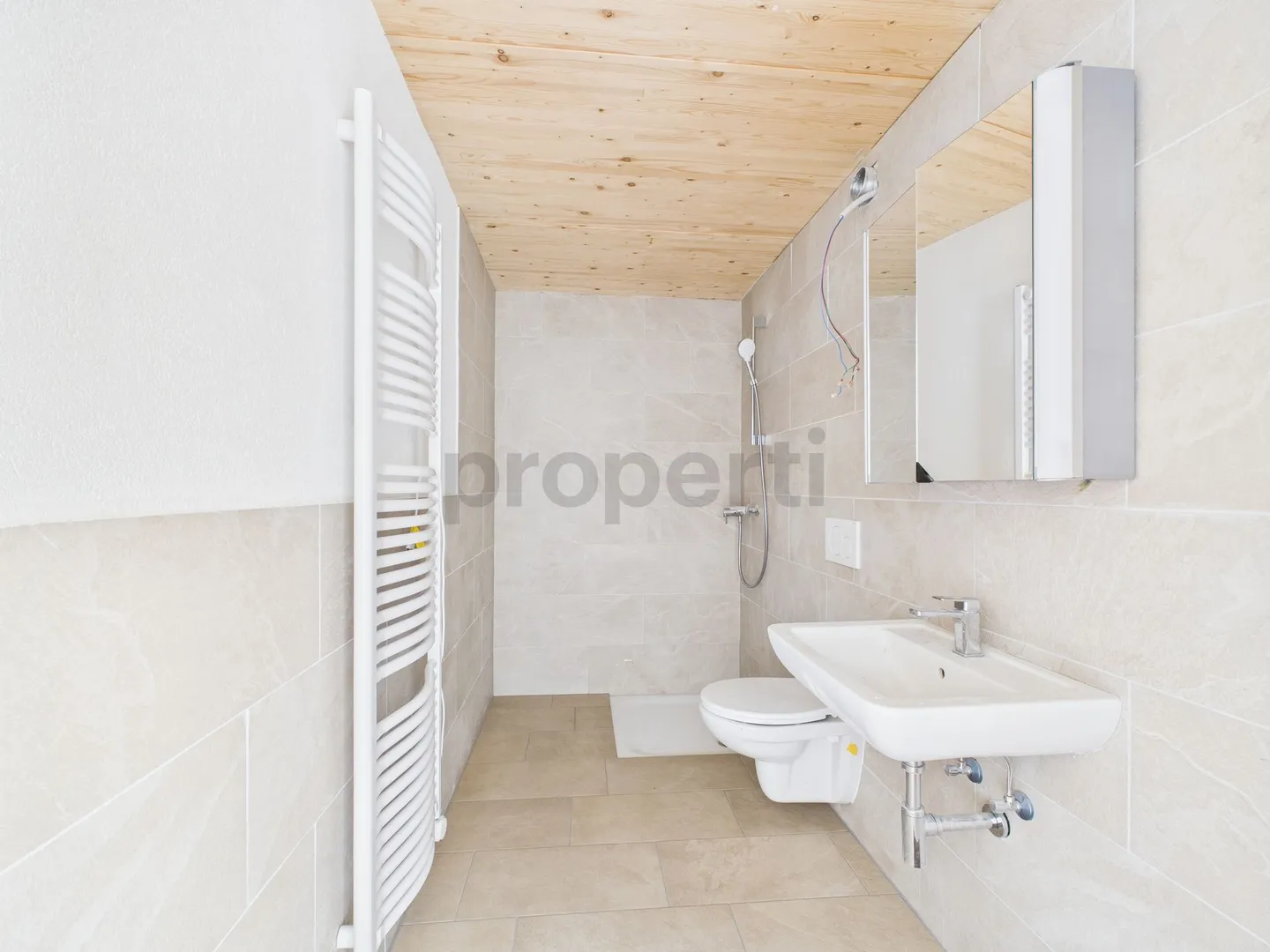 Brand New 3.5 Room Ground Floor Apartment with Historical Charm - Family-Friendly & Age-Appropriate in Grossdietwil LU - Photo 7 of 9