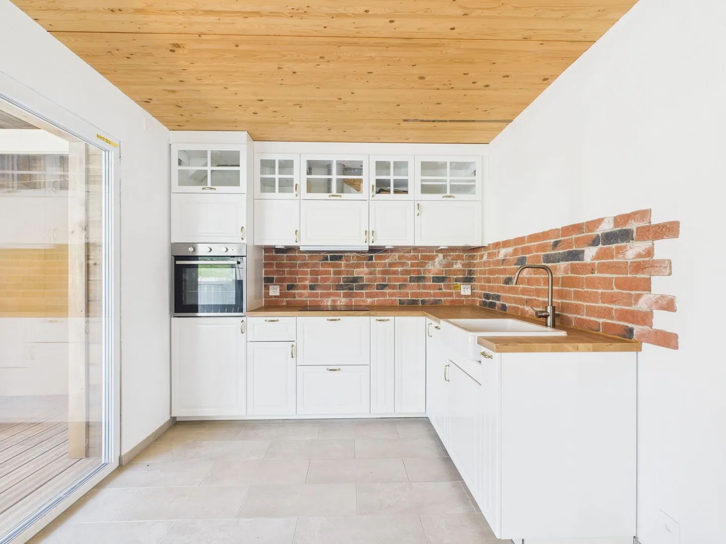 New Building Meets Rural Idyl 3.5-Room Apartment with Historical Flair - Photo 1 of 10