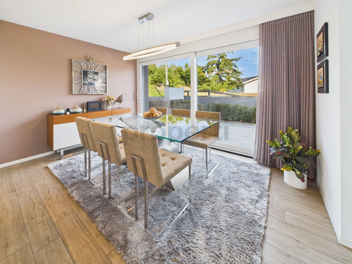 Furnished 4.5-room apartment in Vétroz - Photo 4 of 13