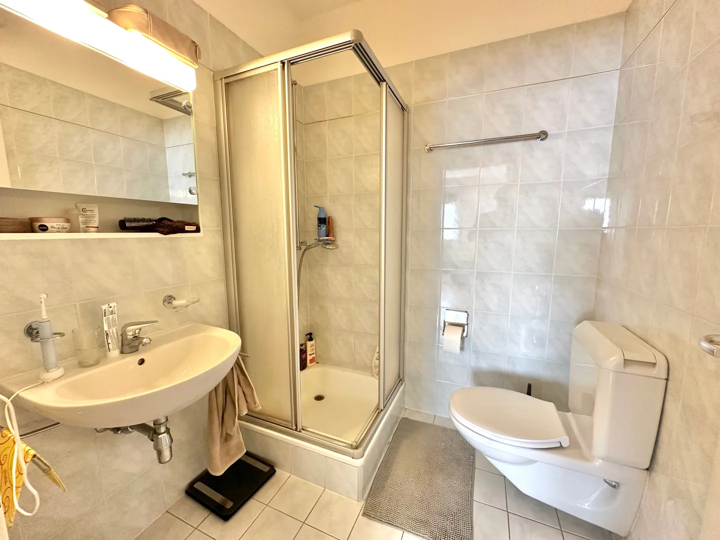 Elegante 2,5-Zimmer-Wohnung im Herzen von Lugano - Foto 7 von 10