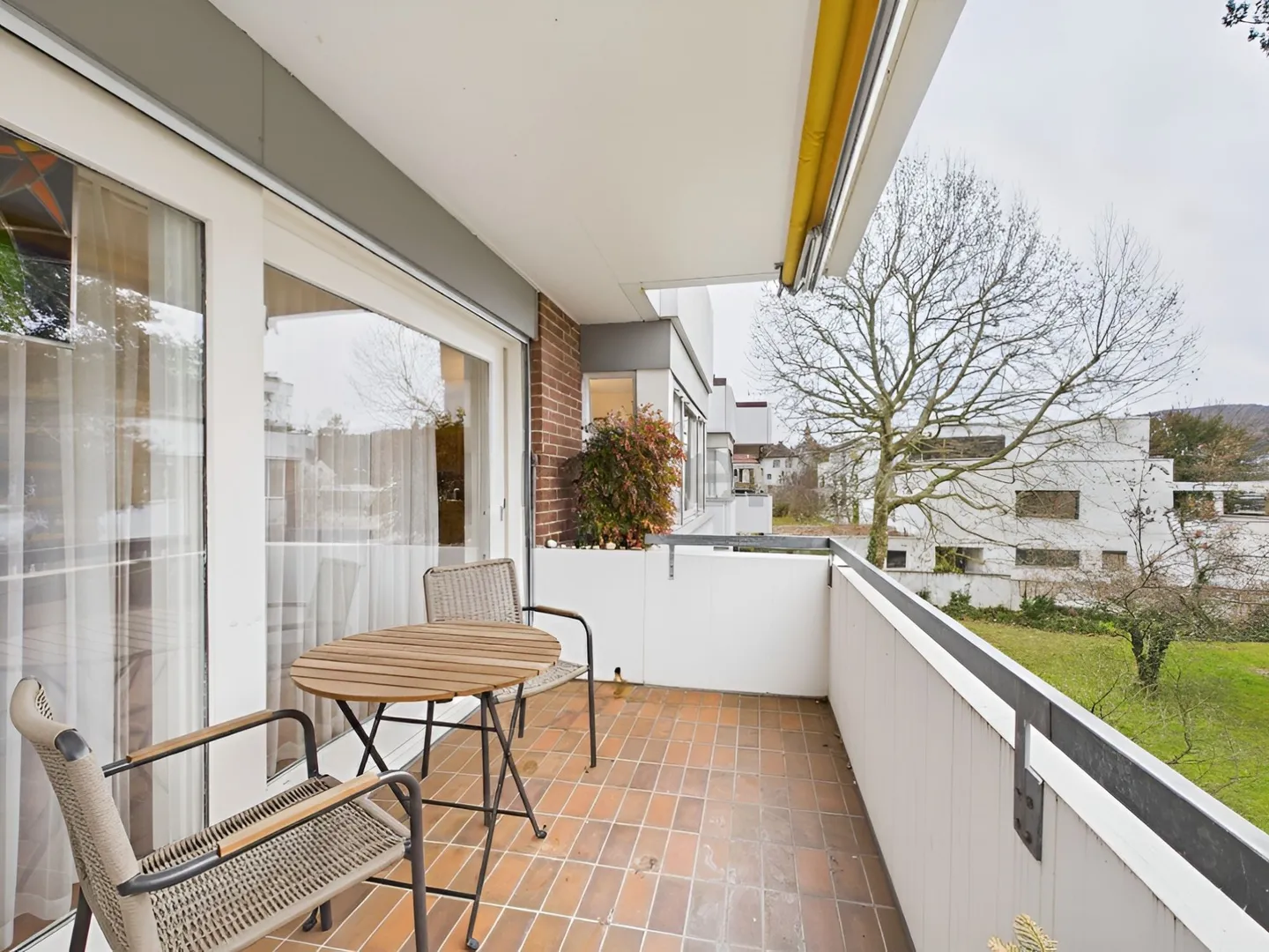 Appartement spacieux de 5,5 pièces avec balcon à Riehen - Photo 9 sur 11