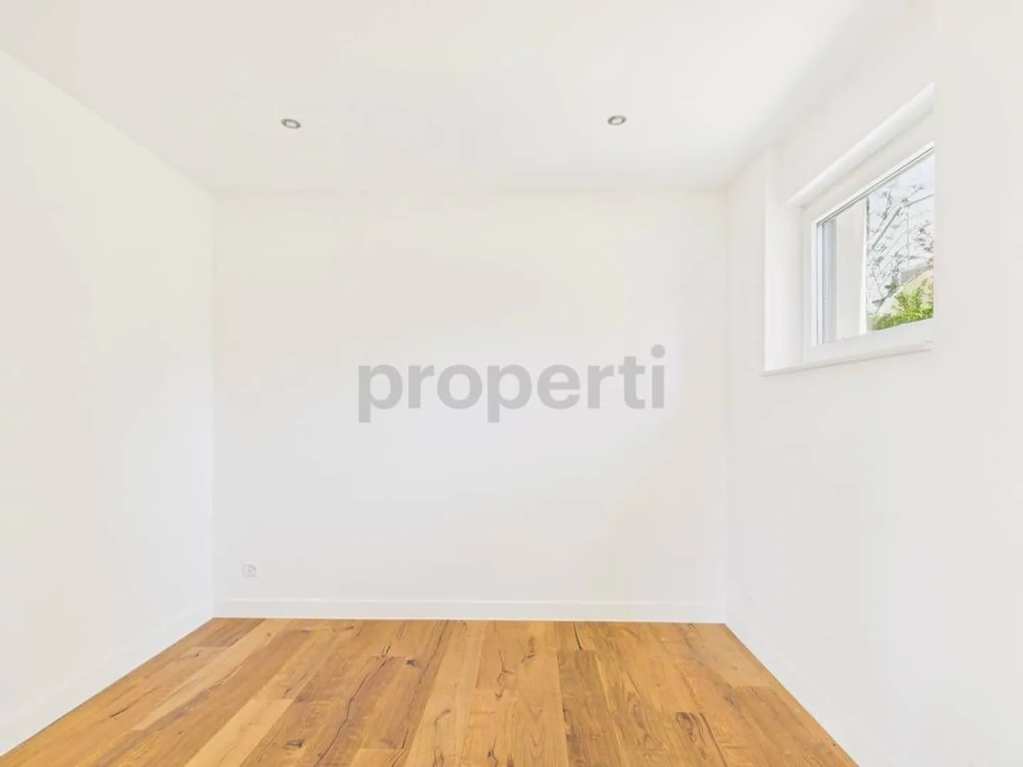 Modern 1.5-Room Apartment in Center - Photo 5 of 8