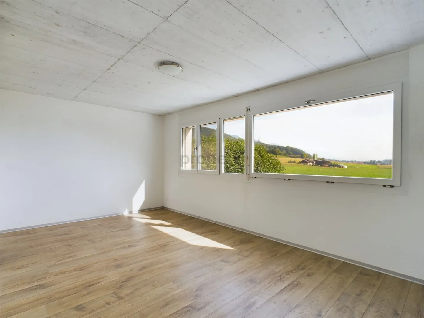 Modernes 5.5-Zimmer-Reihenhaus mit Keller, Pieterlen - Photo 2 sur 9