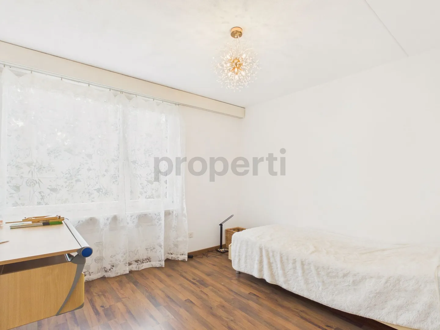 Modern furnished 3.5-room apartment with balcony in Uster - Photo 9 of 12