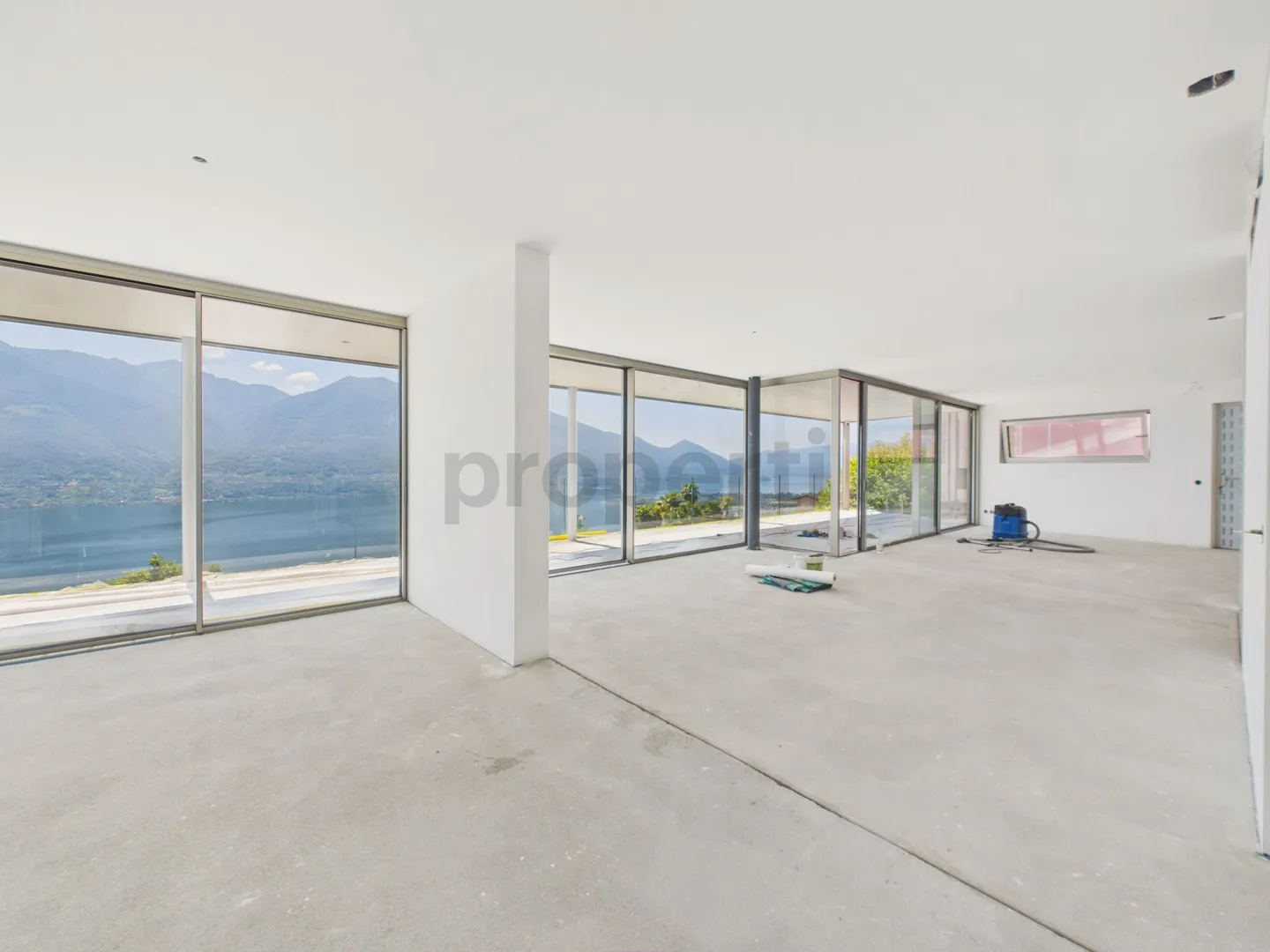 Modern 4.5 room apartment with large balcony, Brione sopra Minusio - Photo 1 of 12