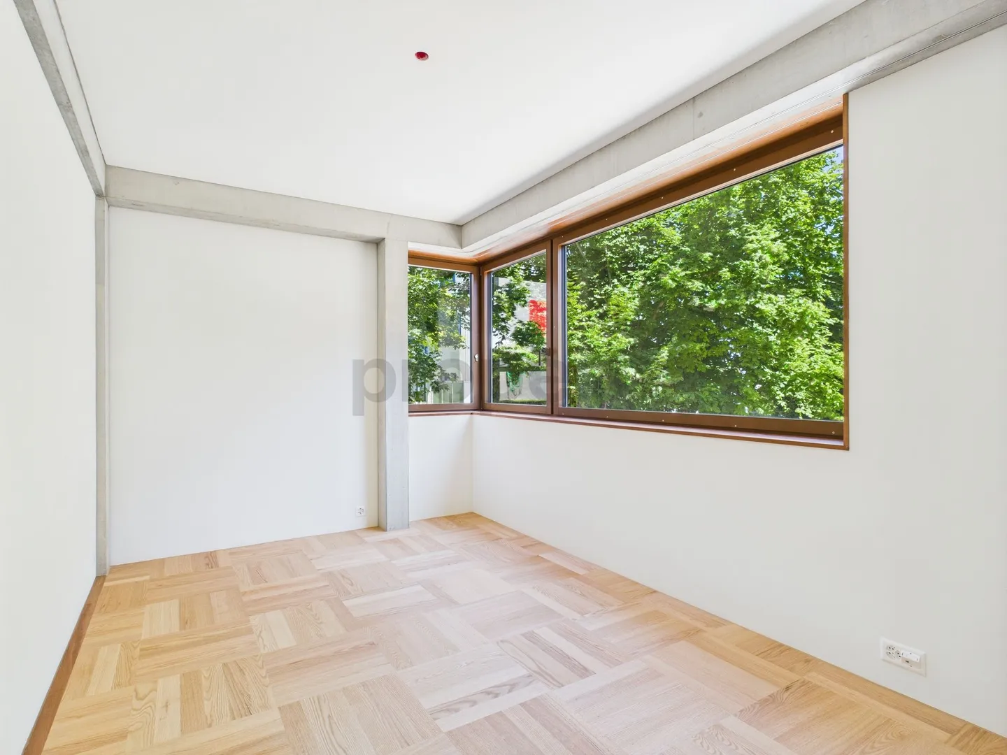 Eigentumsstandard an ruhiger und doch zentraler Lage in Zürich - Foto 12 von 13