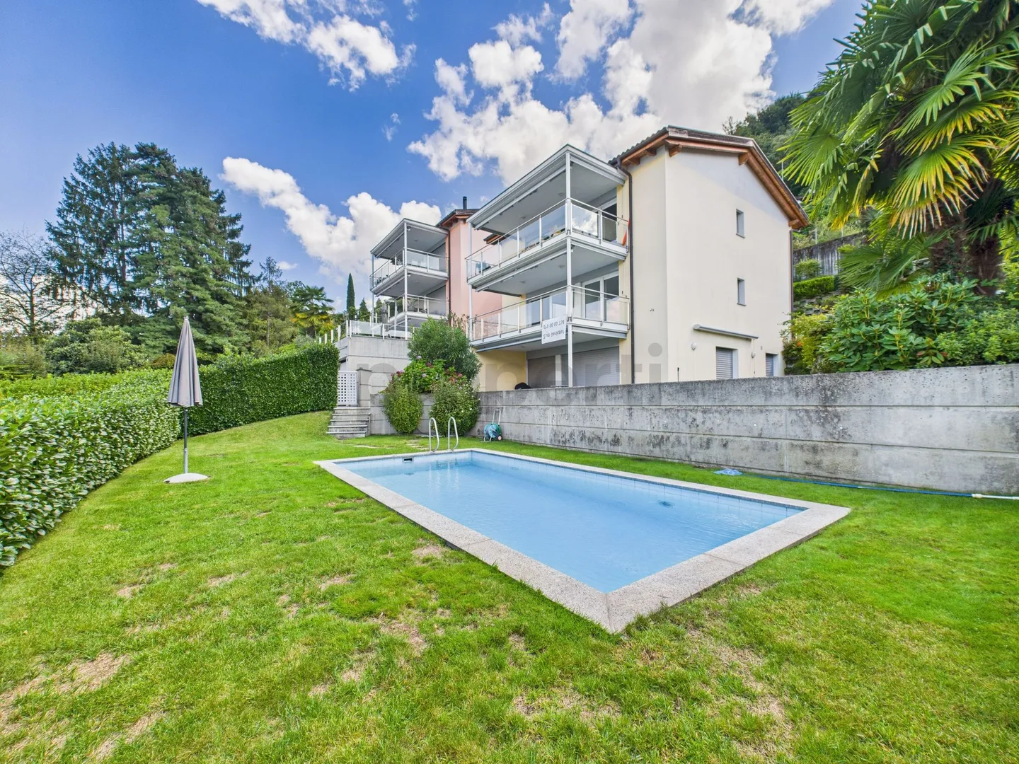 Charming 3.5-room apartment with breathtaking views of Lake Maggiore - Photo 2 of 13