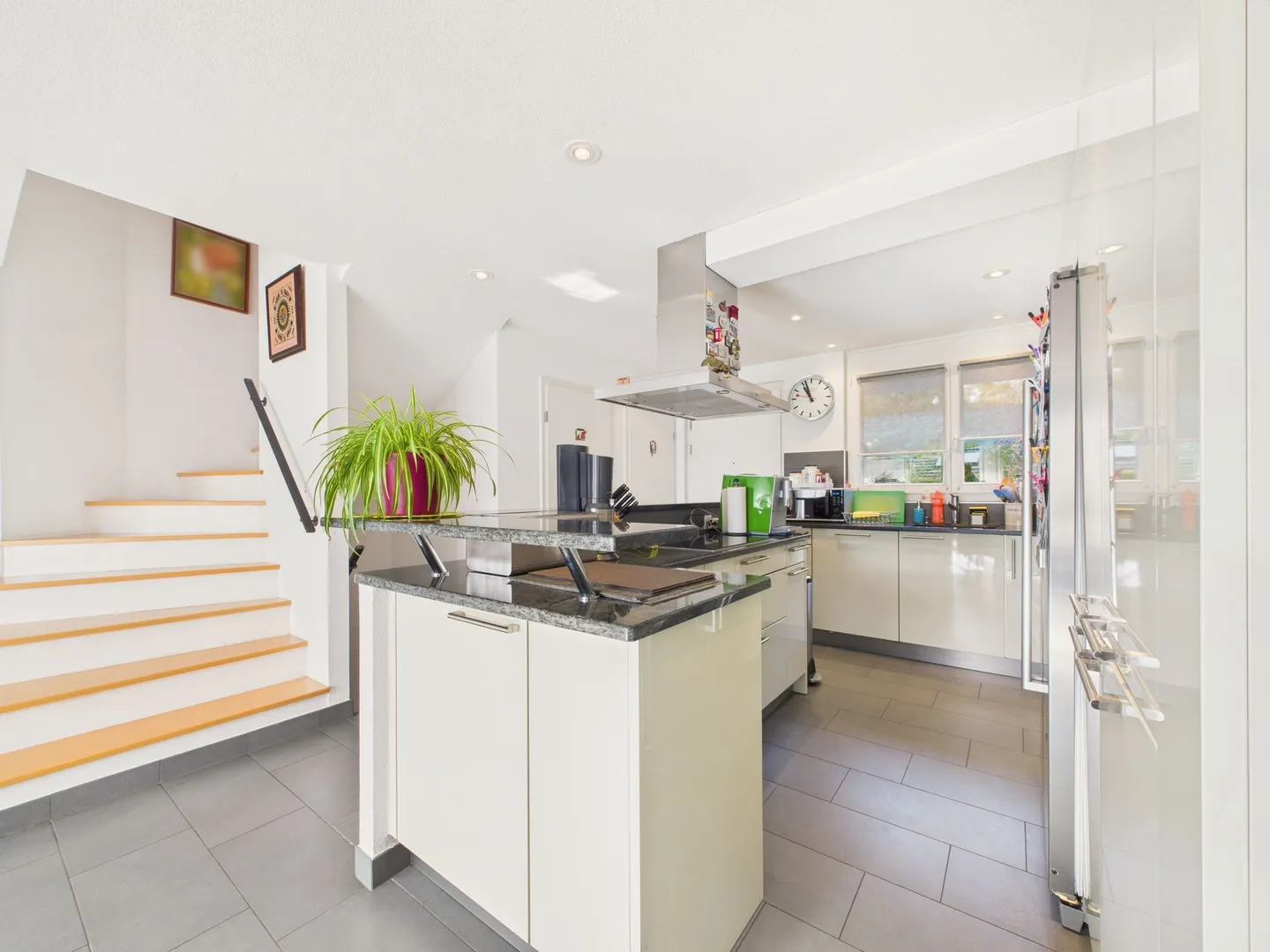 Zeitgenössisches Reihenhaus in Lully - Komfort, Raum und Eleganz - Foto 5 von 13