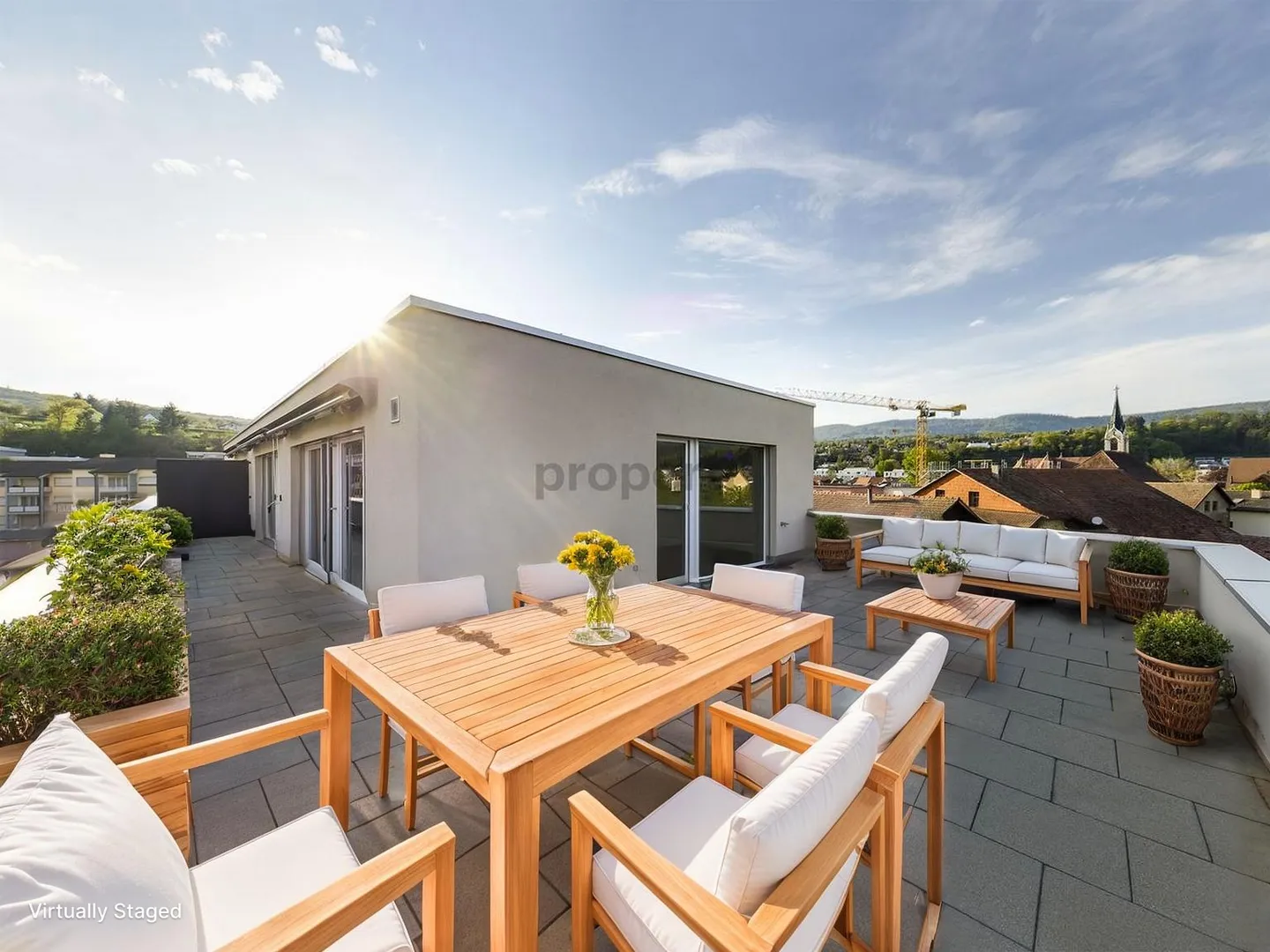 Spacious 3.5-room penthouse apartment with 65m2 roof terrace in Laufen and great view - Photo 8 of 11
