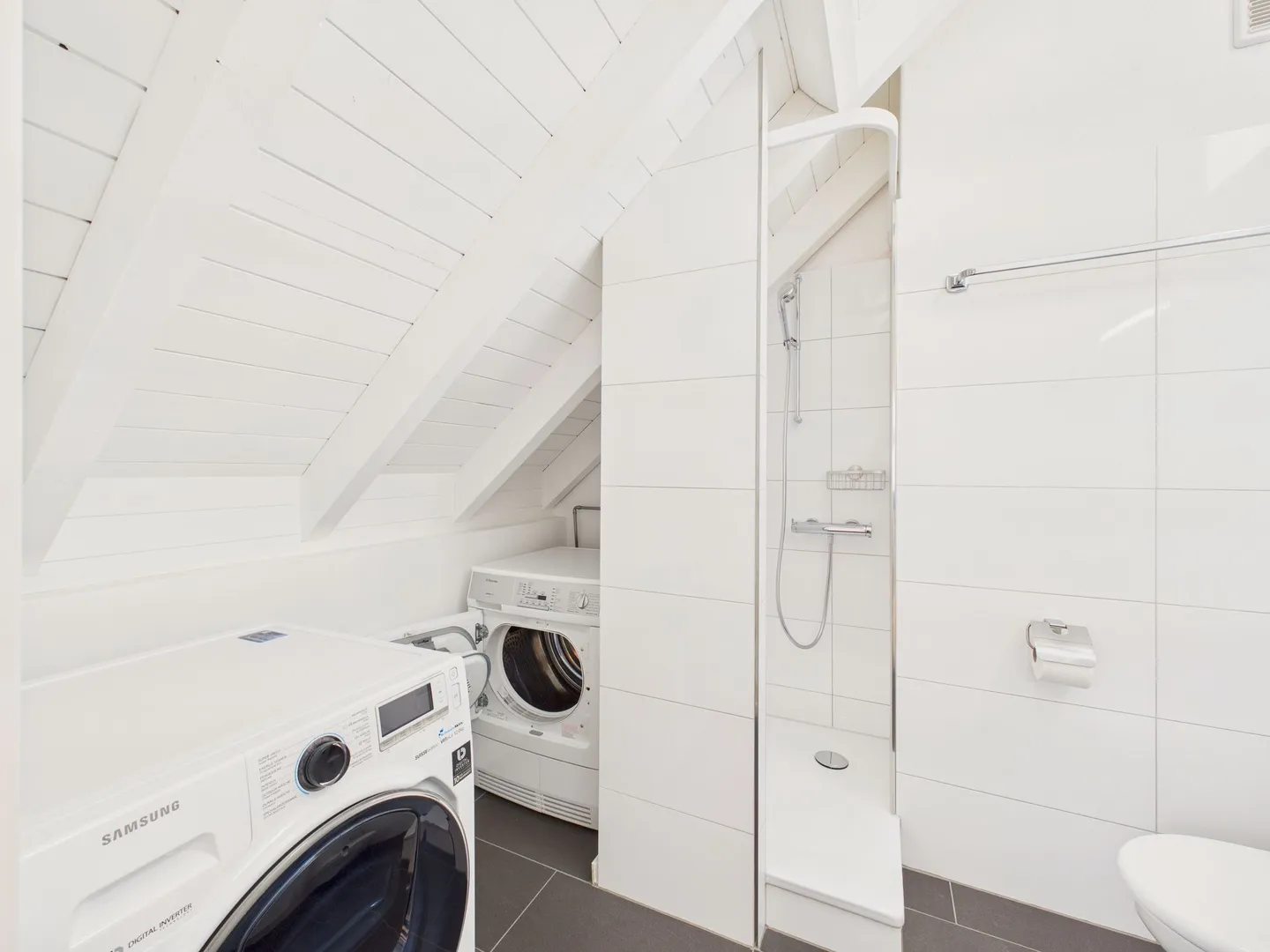 Exklusive 5.5-Zimmer Maisonette-Wohnung mit Modernem Ausbaustandard in Birmenstorf AG - Photo 10 sur 12