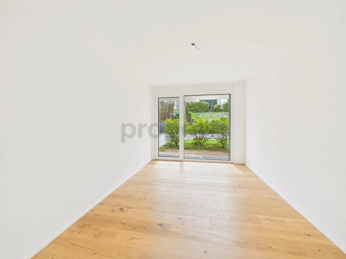 Il tuo appartamento giardino a Zurigo - Moderno, spazioso e con un'oasi verde - Foto 7 di 10