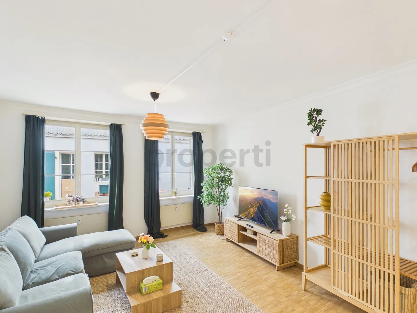 Well-designed 1.5-room apartment with stylish furnishings, Basel - Photo 1 of 6