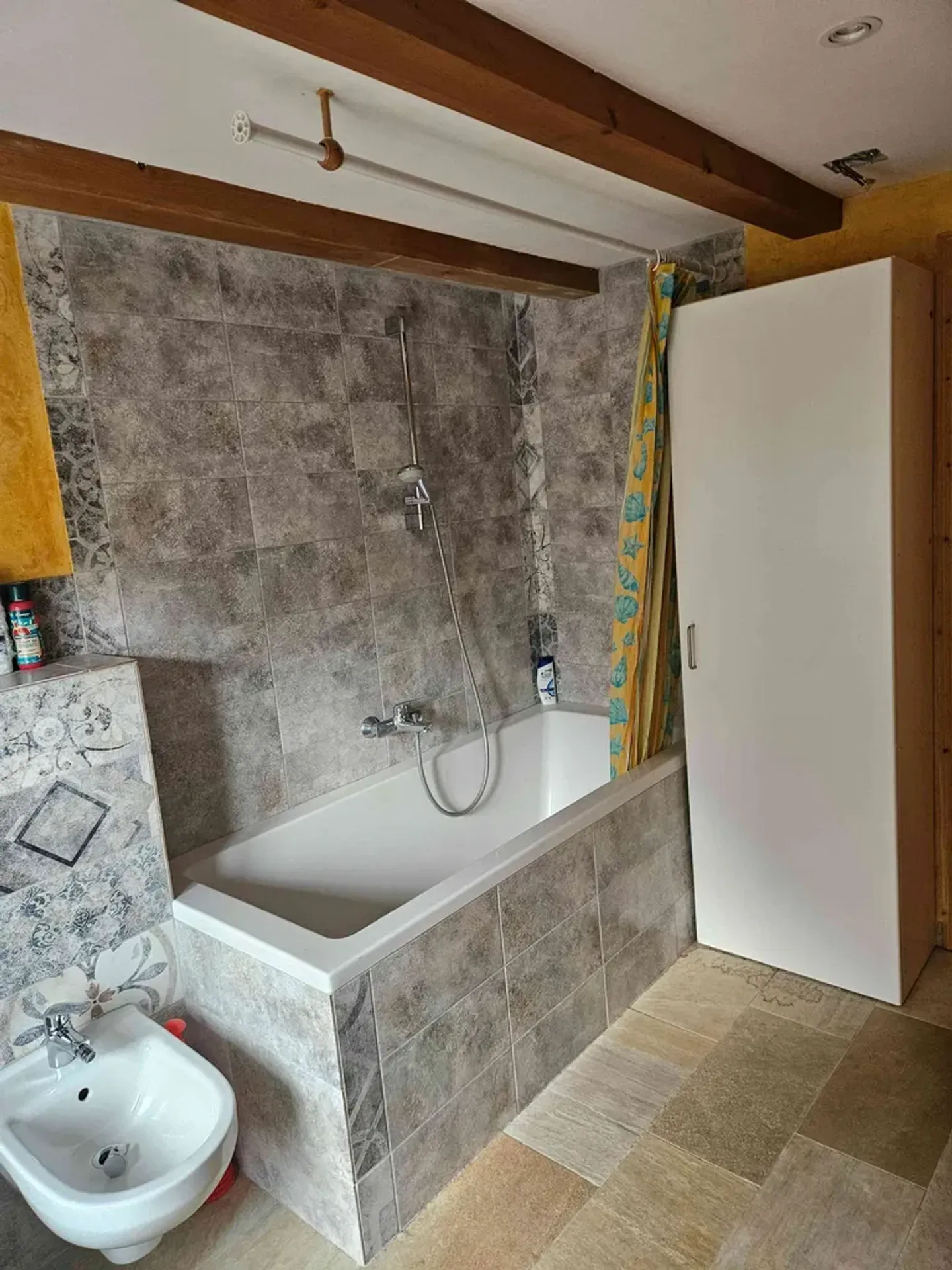 Charmantes Studio mit Terrasse - Foto 9 von 12