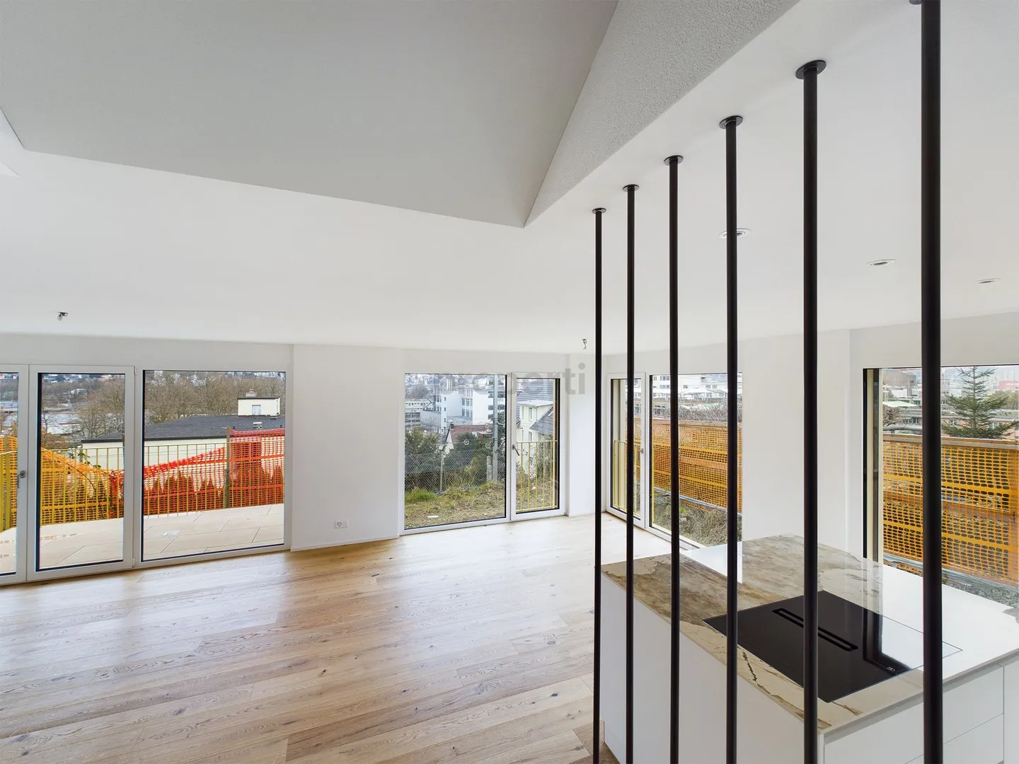 Your Dream Home in Zurich - Modern, Spacious and with a Green Oasis - Photo 9 of 12