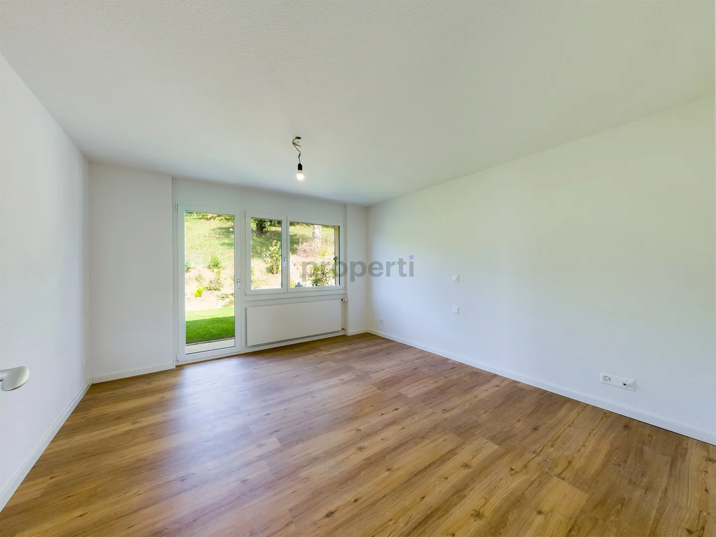 Modernes Apartment mit Garten - Foto 5 von 13