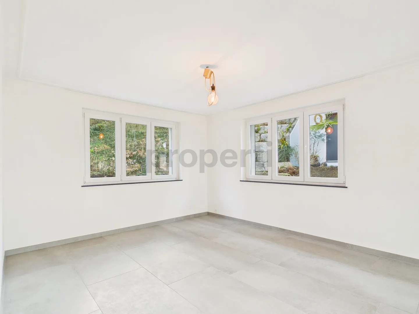 Moderna casa unifamiliare di 4,5 locali con balcone, Füllinsdorf - Foto 9 di 13