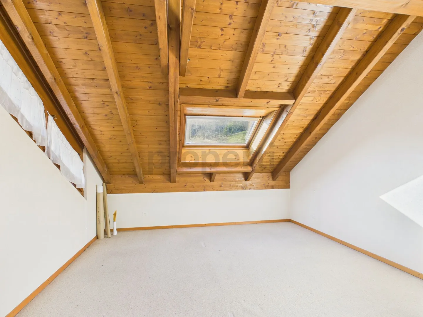 Luminoso attico di 3,5 locali con balcone, Waldenburg - Foto 7 di 9