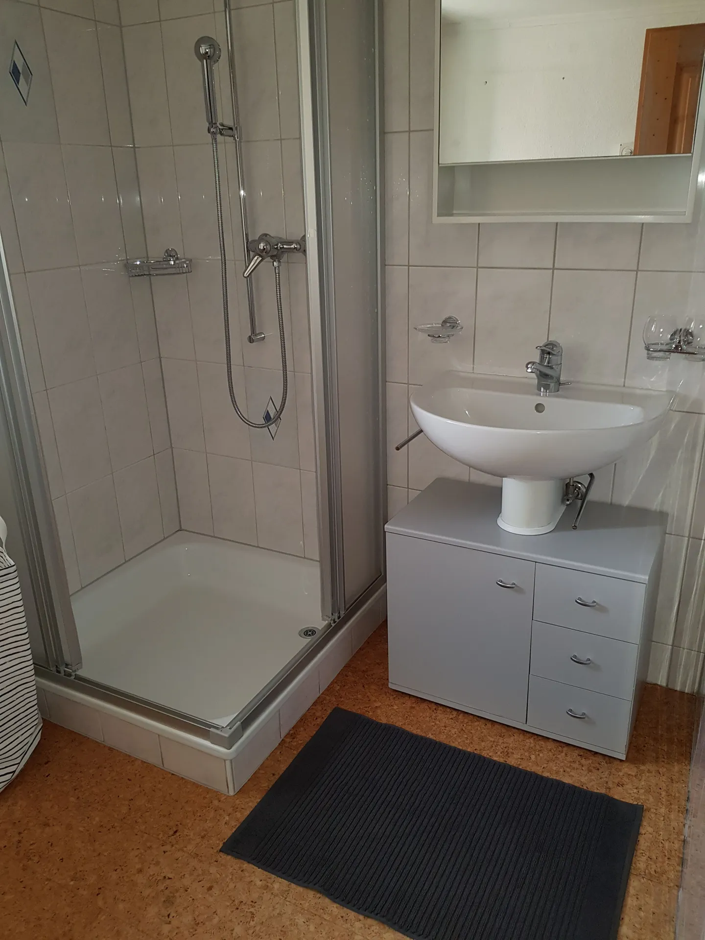 Appartement 5 pièces récemment rénové avec balcon, Andiast - Photo 9 sur 11