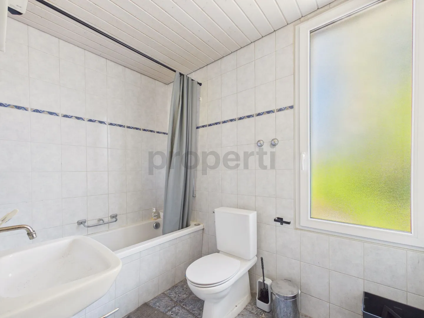 Appartamento affascinante 4.5 stanze con posizione centrale, Märstetten - Foto 10 di 11