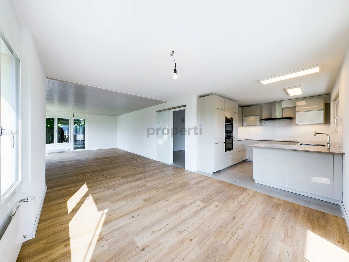 Modernes Apartment mit Garten - Foto 1 von 13