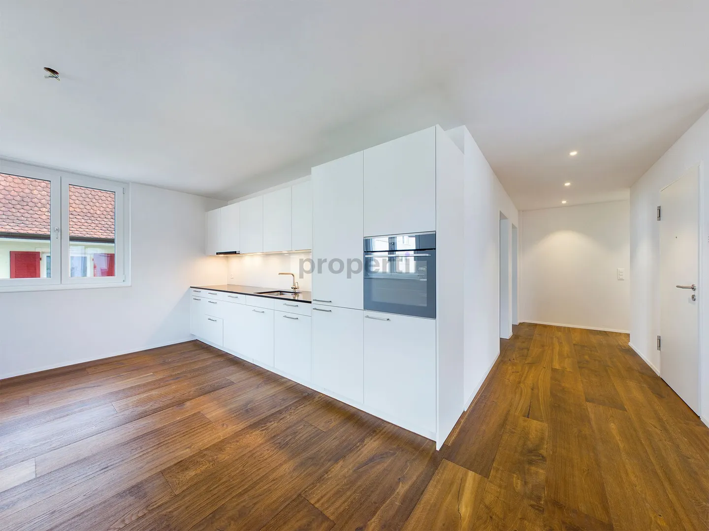 Modernes Apartment mit Balkon - Foto 2 von 8
