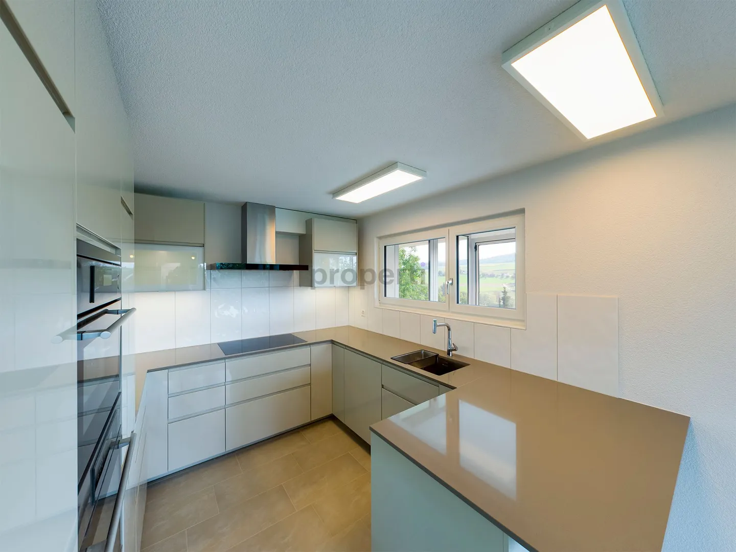 Modernes Apartment mit Garten - Foto 4 von 13