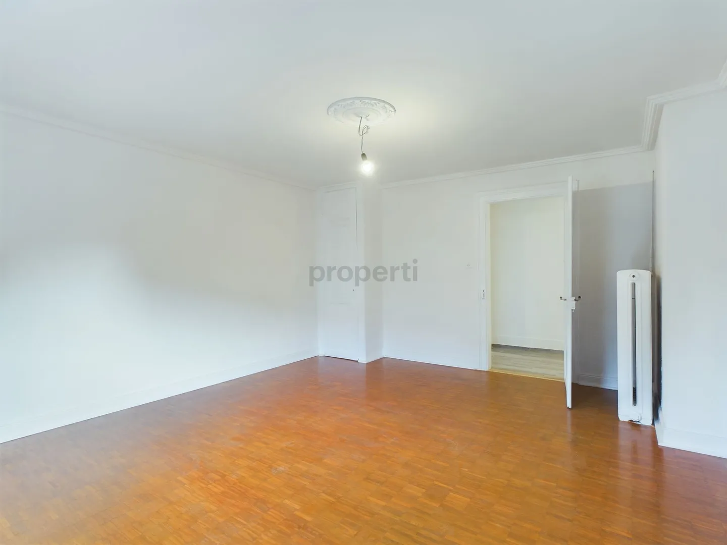 5.5 Room Apartment Central Location in Solothurn - Photo 5 of 9