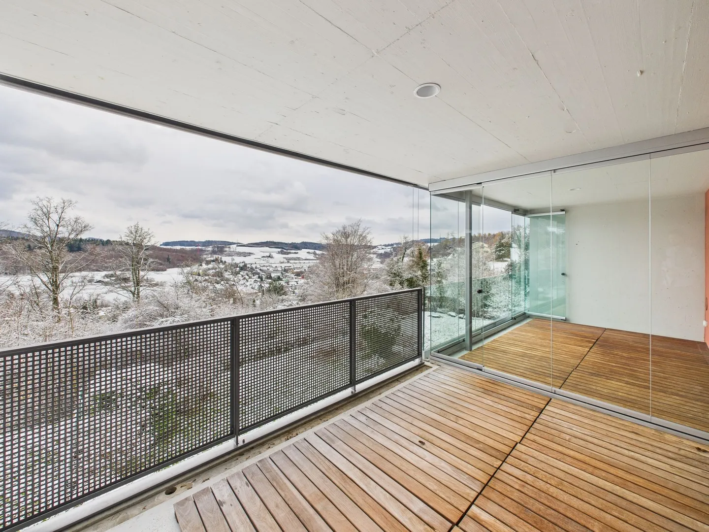 Appartement moderne Minergie 3.5 pièces dans la verdure et pourtant proche de la ville - Photo 9 sur 13