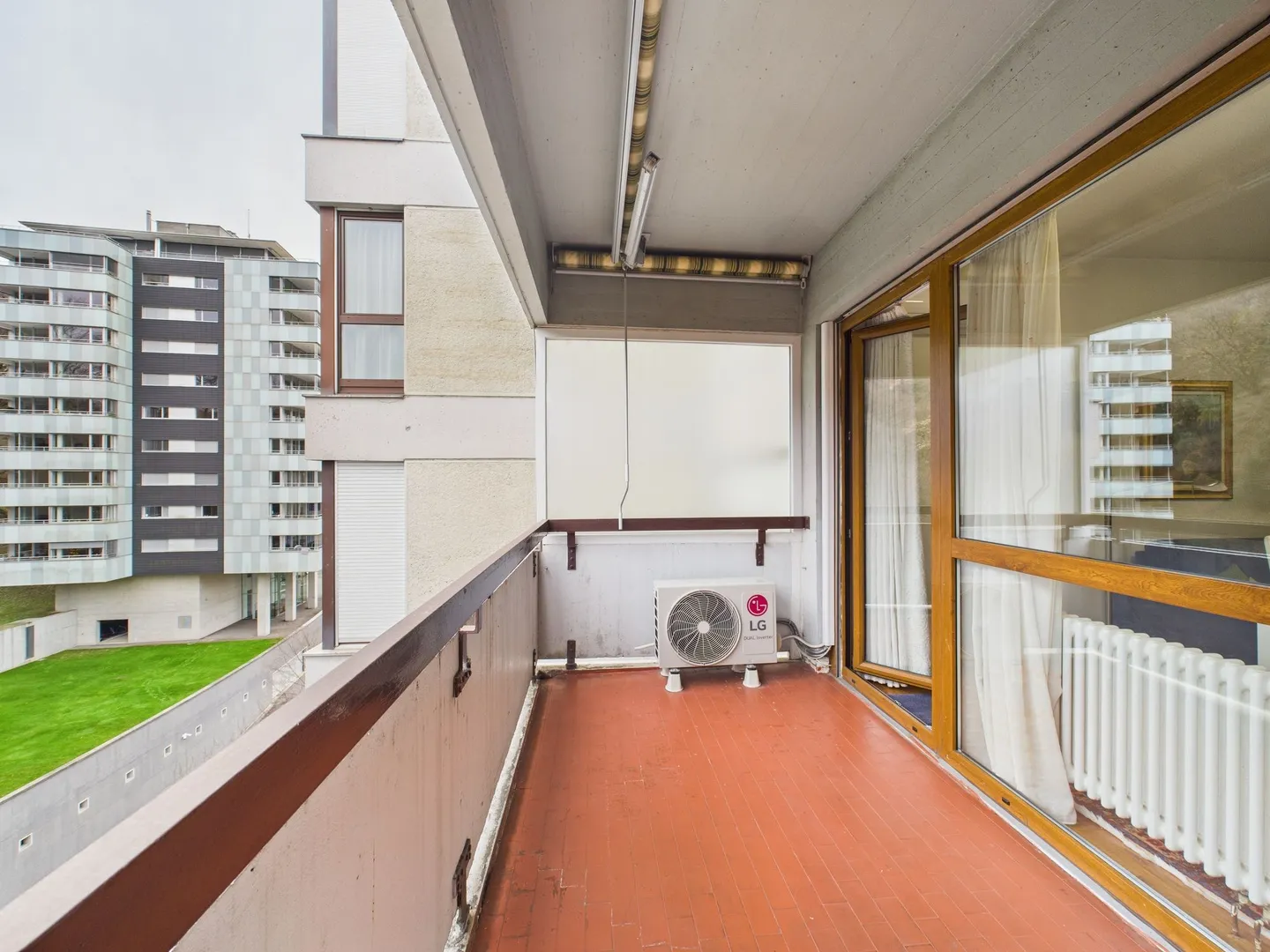 Außergewöhnliche 3,5-Zimmer-Wohnung mit Seeblick in Pazzallo - Foto 7 von 12