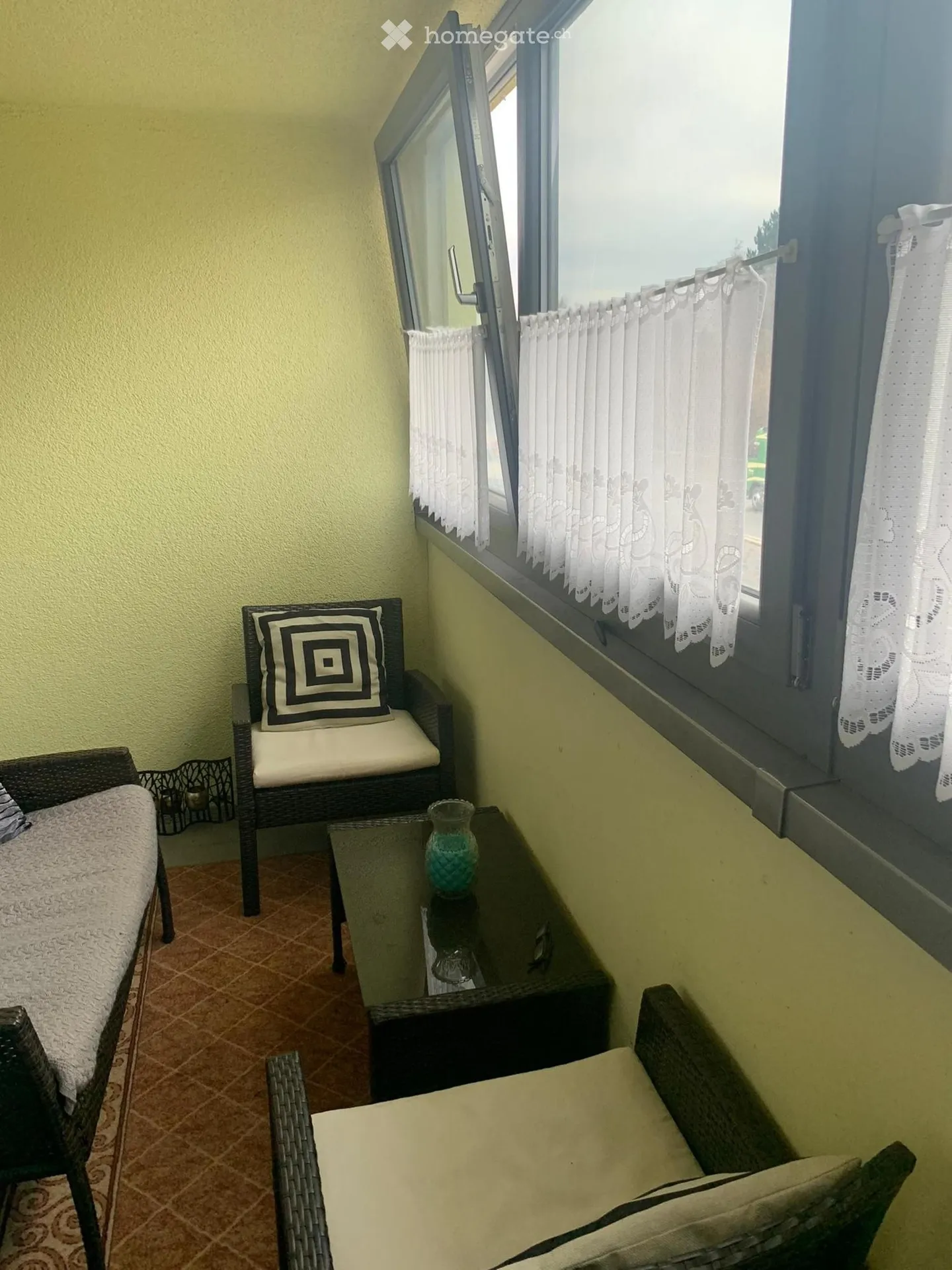 Helle 3.5-Zimmer Wohnung mit Balkon in Volketswil - Foto 10 von 13