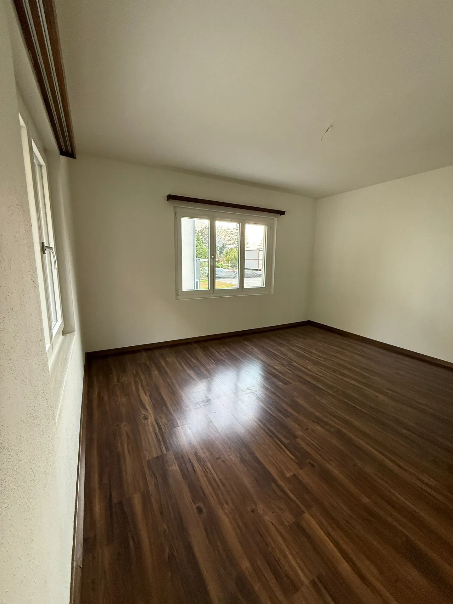 Elegante casa indipendente 4.5 locali con vista sulle montagne a Pollegio - Foto 6 di 13