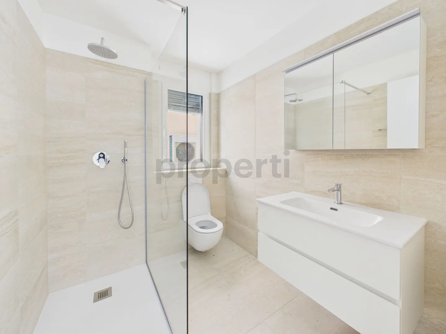 Komplett saniertes Gebäude, funktioneller Grundriss & hohe Energieeffizienz! - Foto 5 von 9